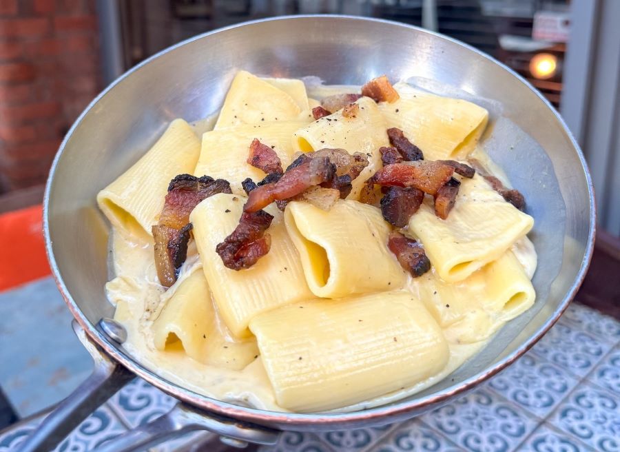 Discover LIVIN’Italy: A Great Choice for Pasta in Leeds City Centre